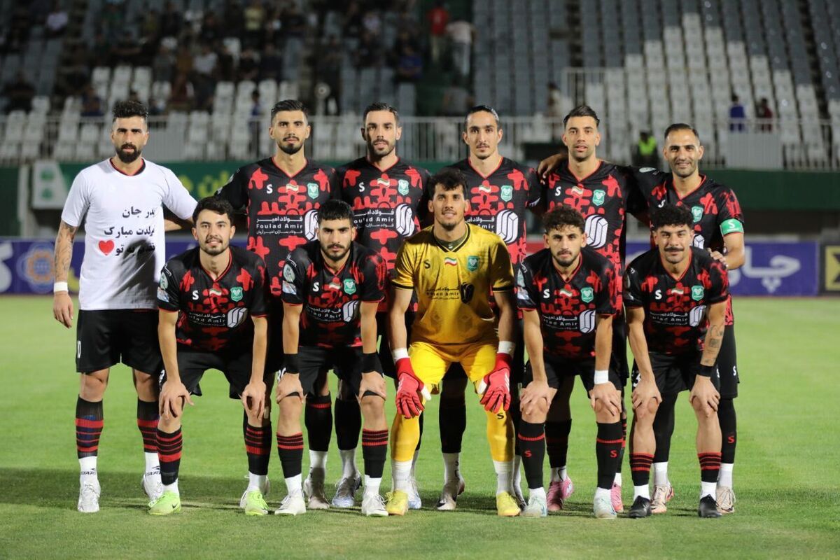 هتریک خیبر در پیروزی و صدرنشینی لیگ برتر یا شگفتی فجر در خرم آباد