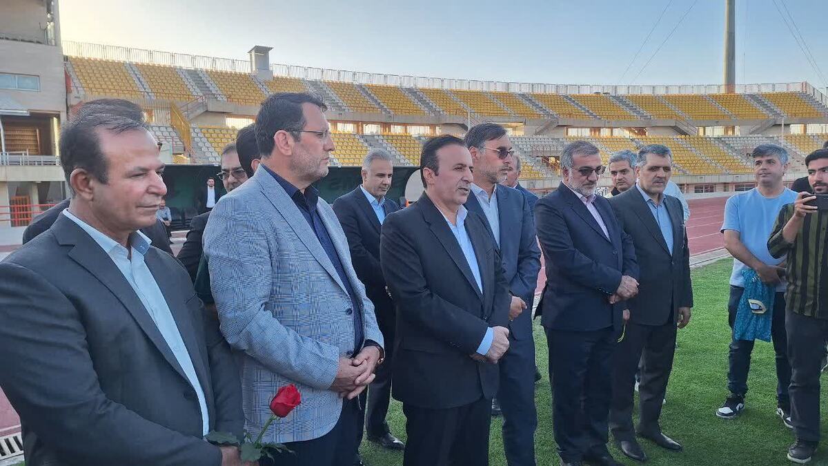 نوذری: تمام قد از تیم شمس آذر حمایت می کنیم