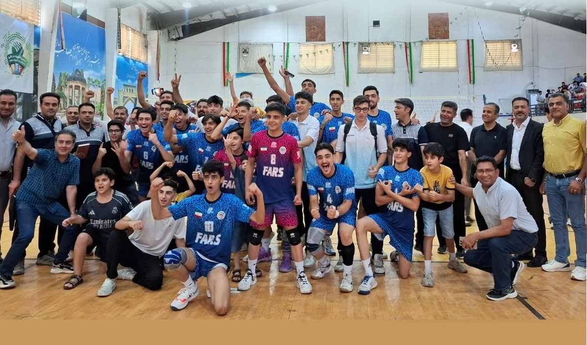 فارس بر سکوی سوم مسابقات والیبال نوجوانان کشور