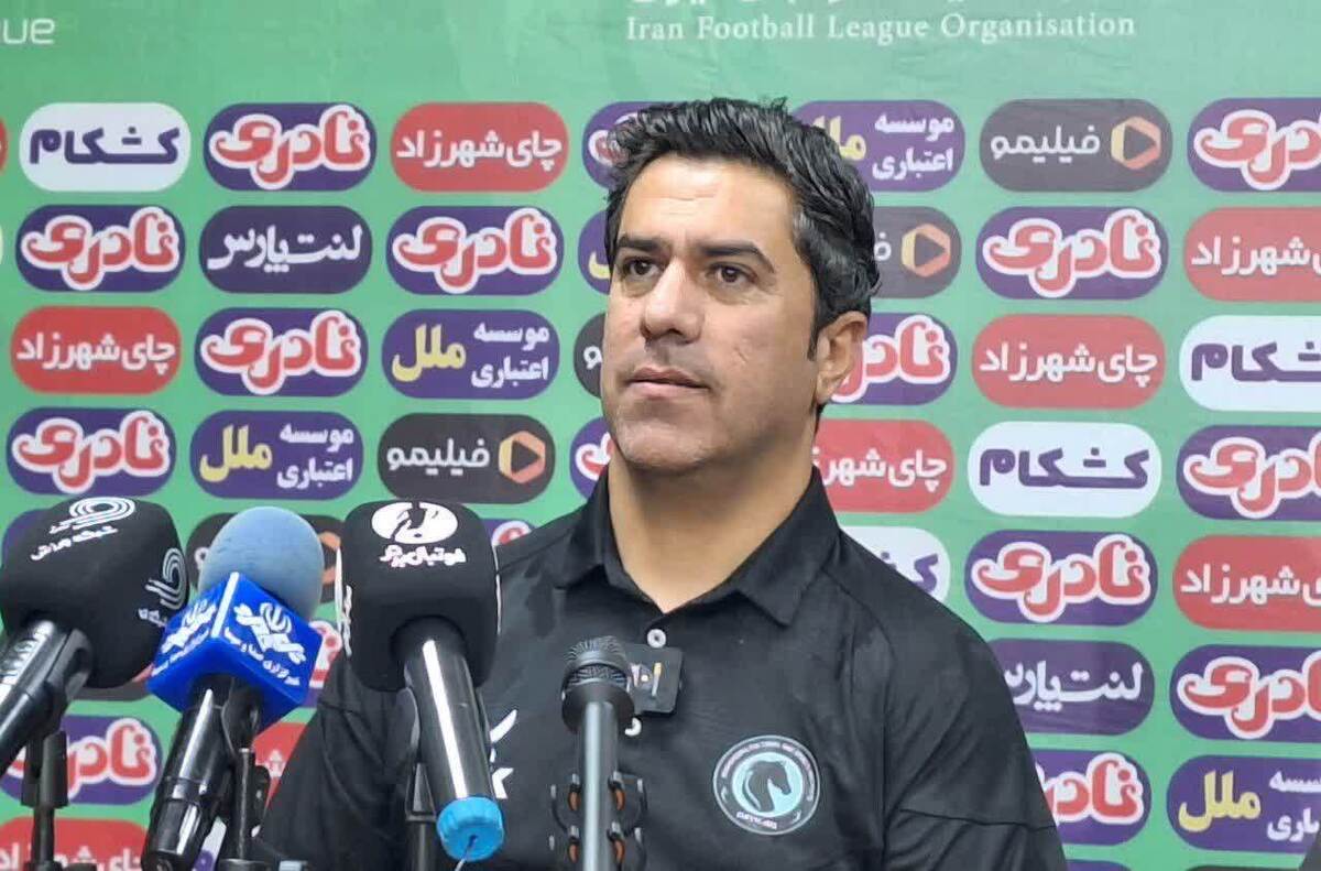 کریمیان: می توانستیم گلهای بیشتری به شمس آذر بزنیم