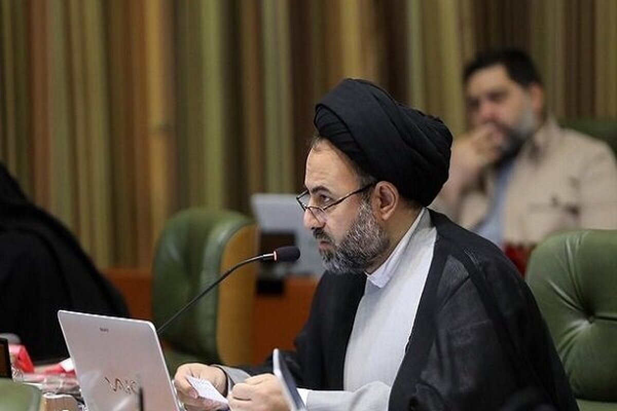 پروژه‌های ضروری تهران نباید به بهانه جابجایی درختان متوقف شوند