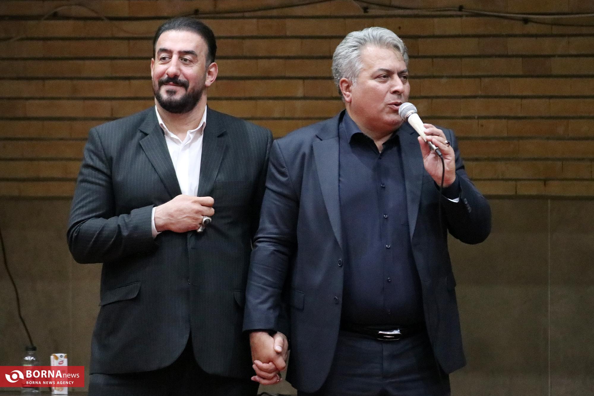 توزیع بسته های تحصیلی و معیشتی توسط خیریه دستان سبز اصفهان