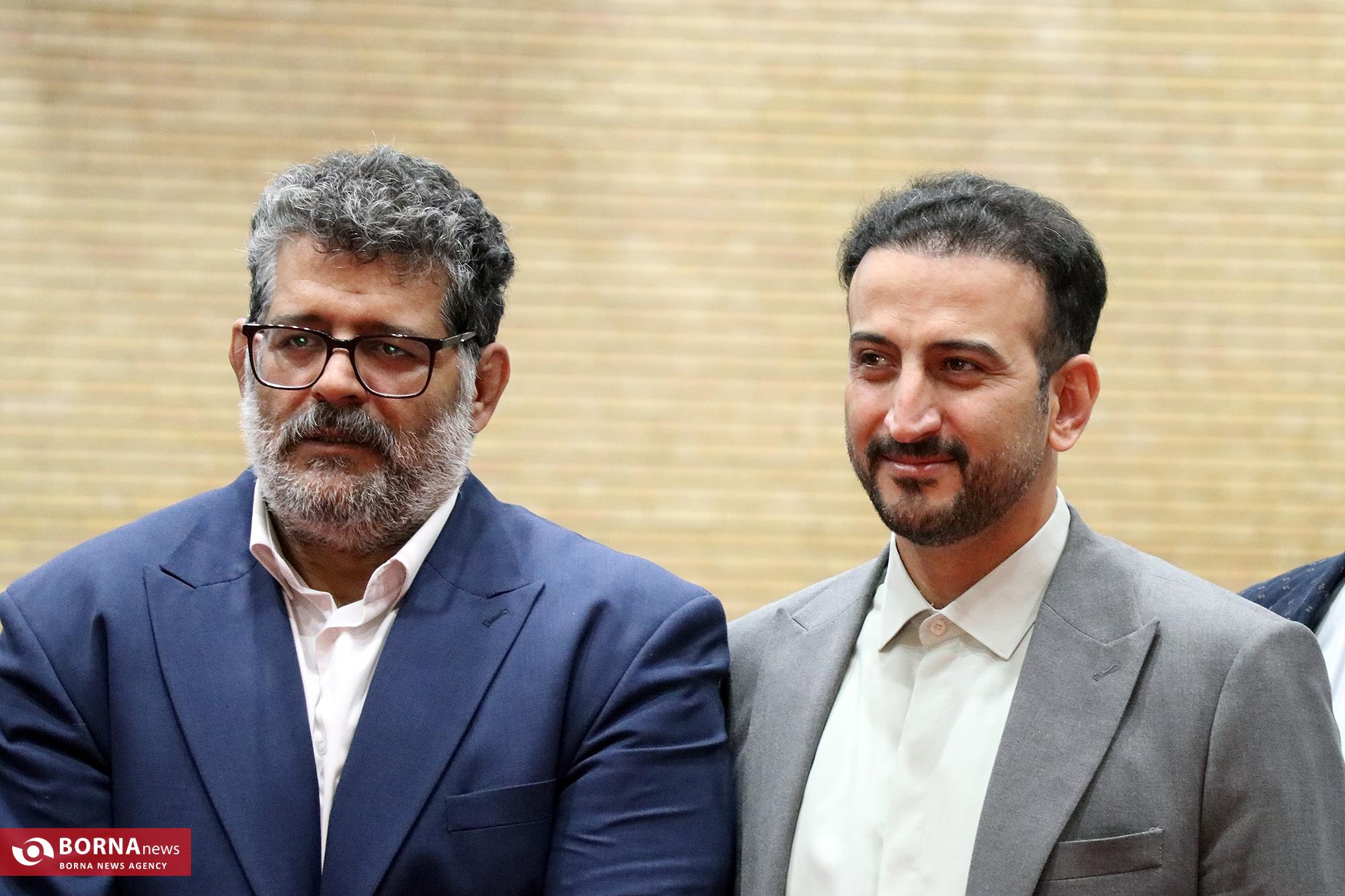 توزیع بسته های تحصیلی و معیشتی توسط خیریه دستان سبز اصفهان