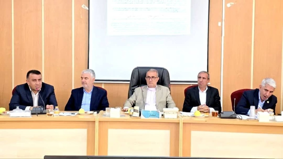 استاندار کهگیلویه و بویراحمد تاکید کرد: الزام همکاری دستگاه‌های اجرایی به موضوع مهم بازگشایی مدارس 