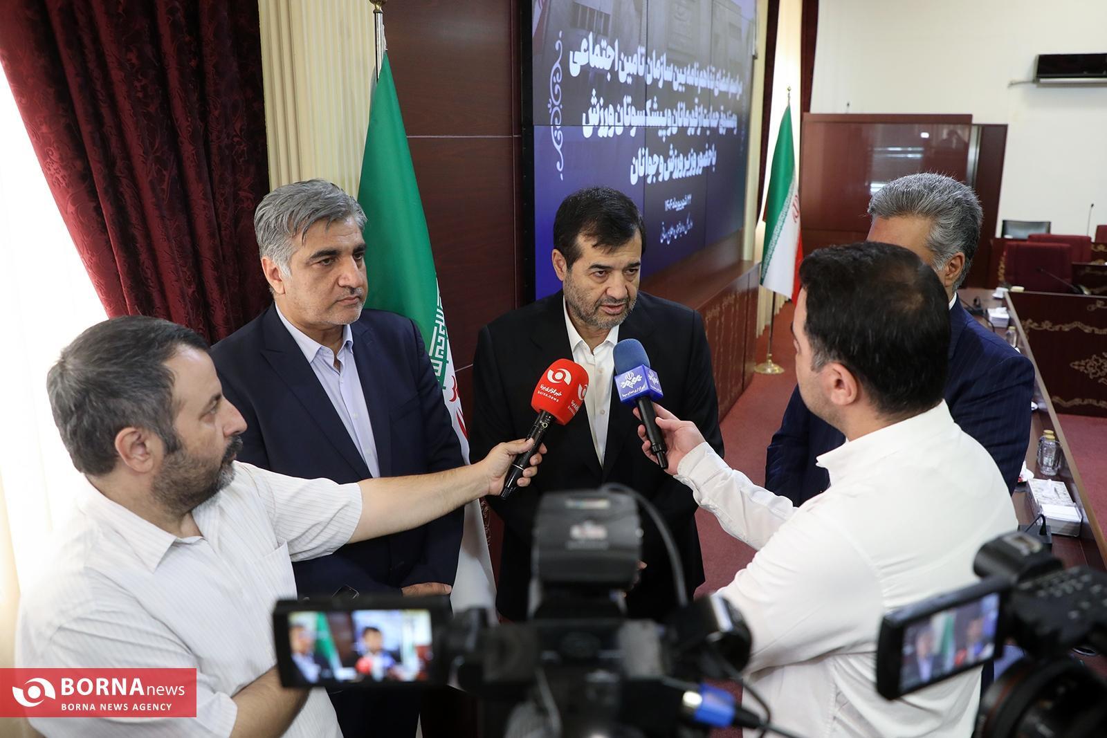 نقطه عطفی در حمایت از قهرمانان؛ سه هزار مدالآور مشمول بیمه تامین اجتماعی میشوند نقطه عطفی در حمایت از قهرمانان؛ سه هزار مدالآور مشمول بیمه تامین اجتماعی میشوند