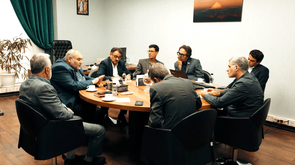 نشست بررسی طرح مدیریت جامع دشت سیستان برگزارشد