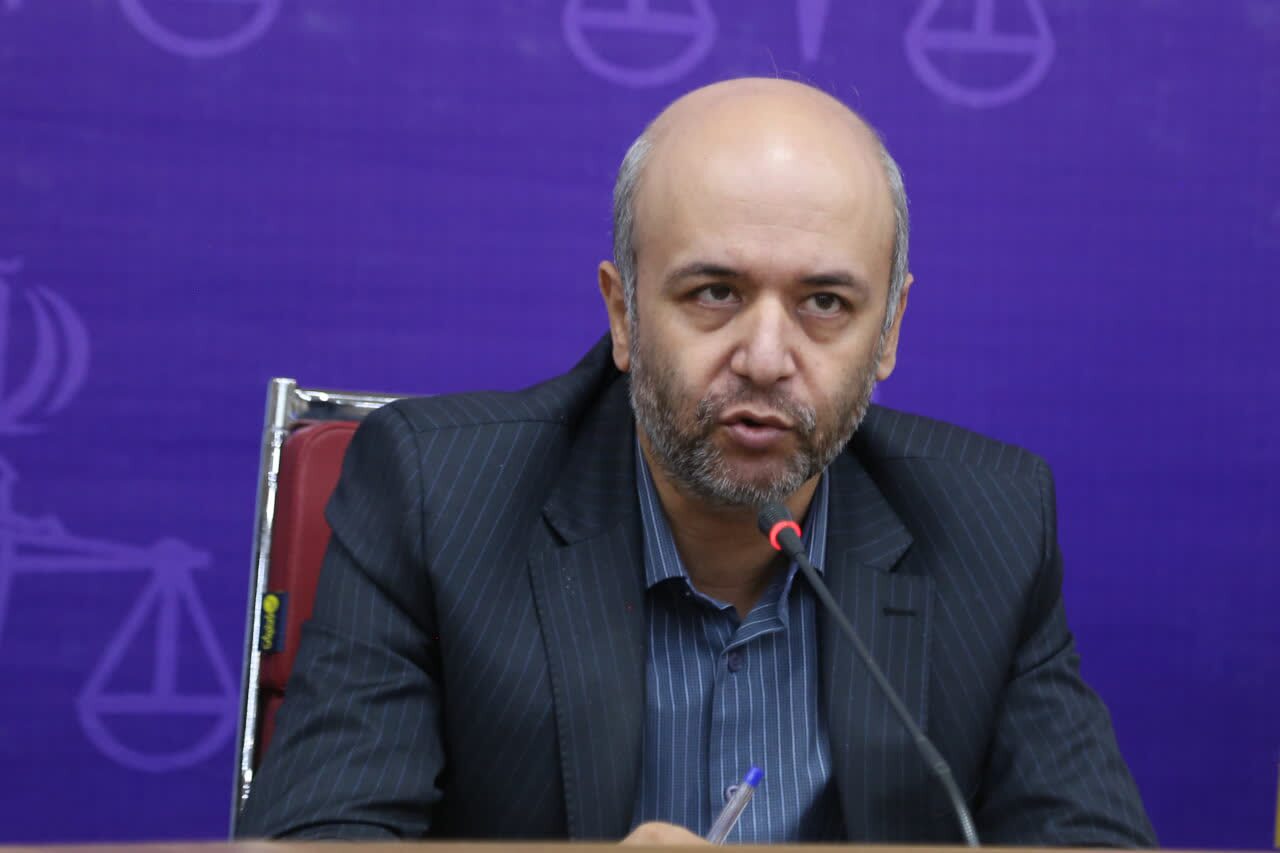 برخورد با اتباع غیرمجاز نیازمند همکاری همه نهادها و مردم است برخورد با اتباع غیرمجاز نیازمند همکاری همه نهادها و مردم است