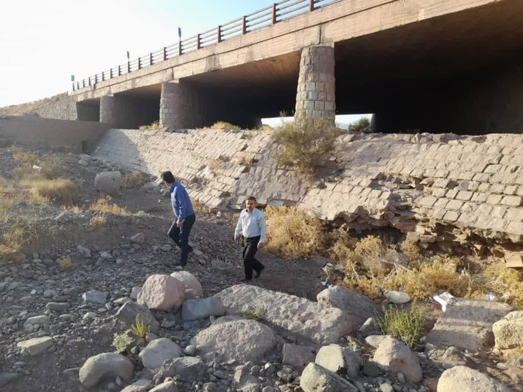 بازدید سرپرست اداره کل مدیریت بحران استان از رودخانه های دلیچای و حسین آباد