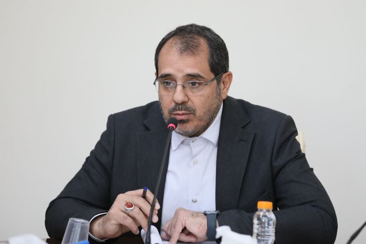 برگزاری اولین پیاده روی خانوادگی ویژه خانواده بزرگ آموزش و پرورش و عموم مردم استان همدان همراه با اهداء جوایز نفیس