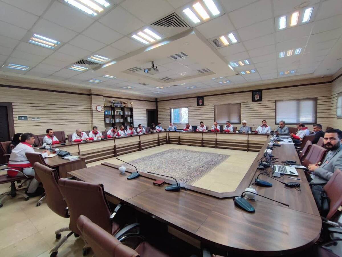 تأکید بر تحول بودجه‌ای و توسعه هلال‌احمر در نشست شورای معاونین استان قزوین