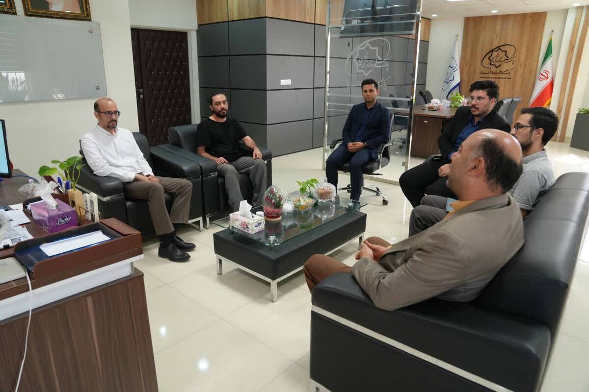 نشست مشترک مدیرعامل شرکت نمایشگاه‌های بین‌المللی استان با سرپرست پارک علم و فناوری قزوین