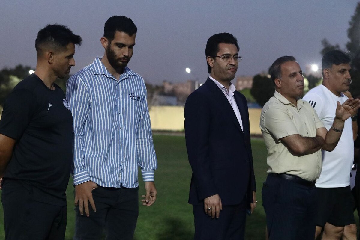 مربی اسپانیایی استقلال آغاز به کار کرد