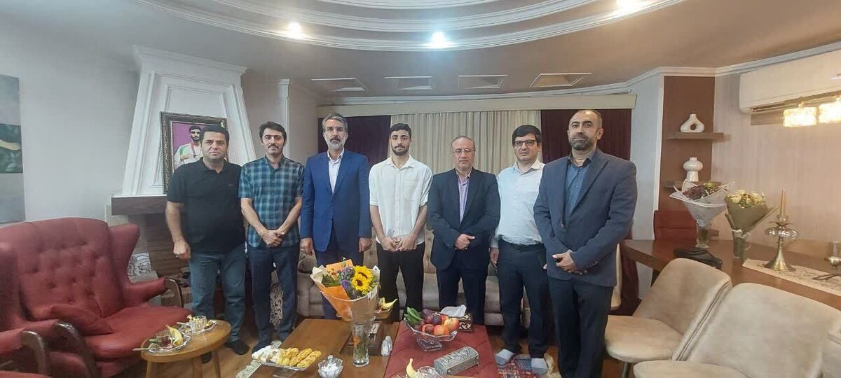 مدیرکل ورزش و جوانان مازندران در منزل شجاع پناهی حضور یافت