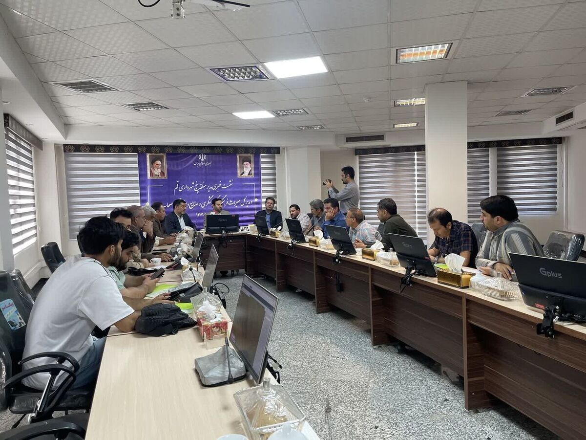 مدیرکل میراث فرهنگی قم :‌ ۱۱ هزار آثار تاریخی در قم پشت درهای بسته مانده‌ است