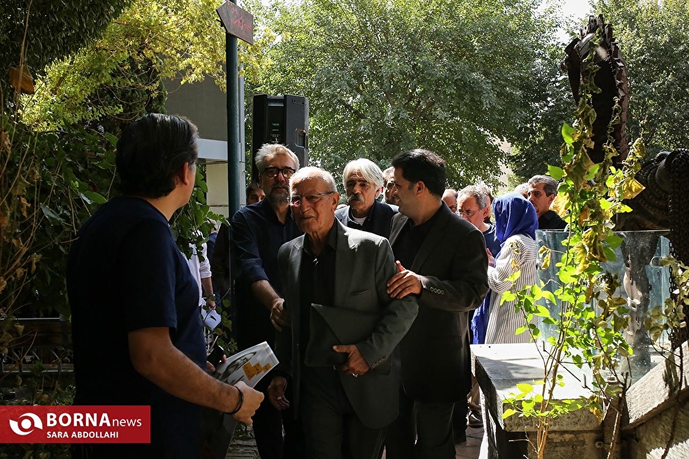 تشییع پیکر بهمن رجبی