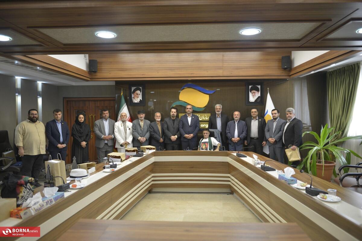 آیین تقدیر از اعضای ستاد اربعین منطقه آزاد انزلی برگزار شد