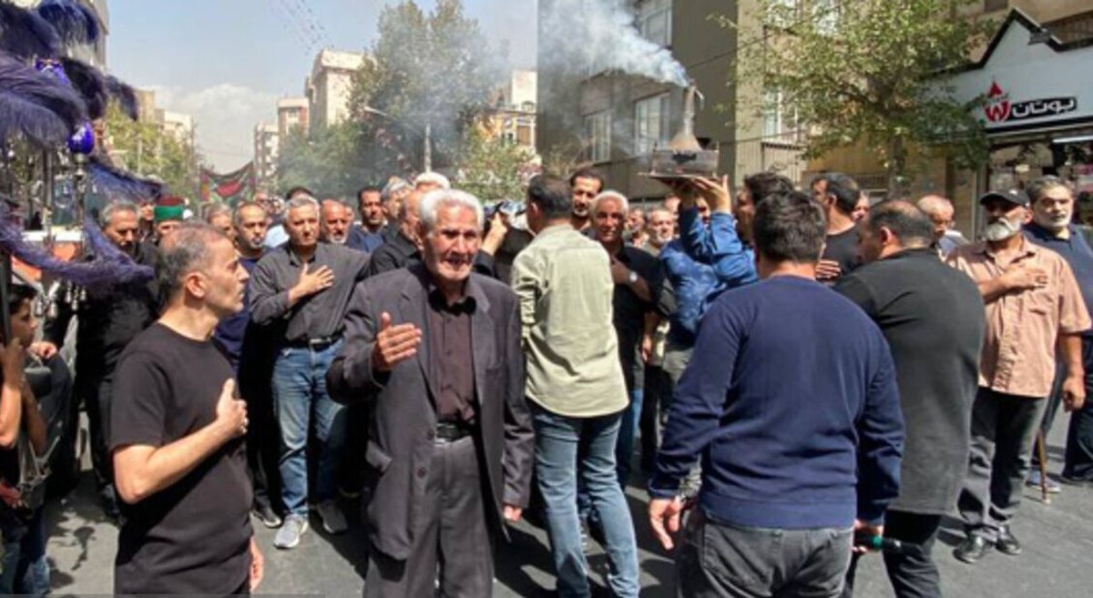 علی کاظمی در غم از دست دادن همسر خود به سوگ نشست