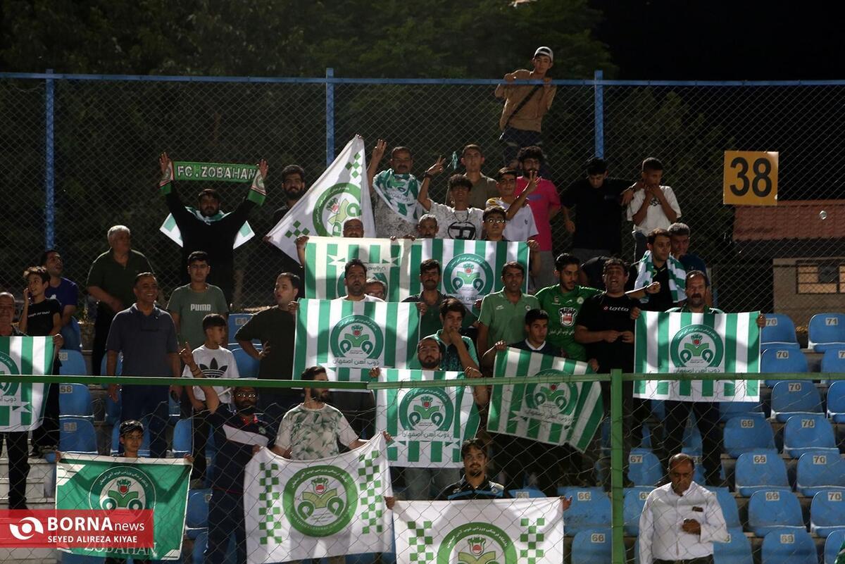 پوستر ویژه ذوب‌آهن برای دیدار مقابل فجر؛ گاندوها در شیراز شاعر می‌شوند!