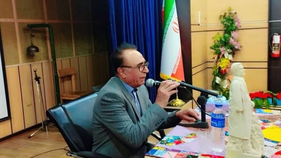 عصر شعر دیدار در اندیشه برگزار شد عصر شعر دیدار در اندیشه برگزار شد