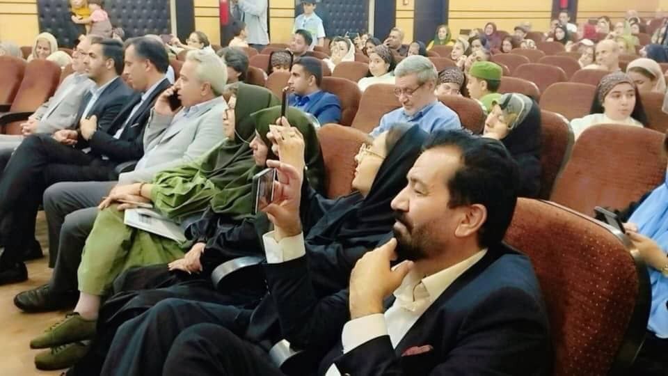 عصر شعر دیدار در اندیشه برگزار شد عصر شعر دیدار در اندیشه برگزار شد