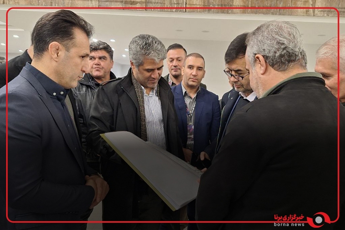 لحظاتی از مراسم بهره‌برداری از سالن شمشیربازی شهید کلاهدوز با حضور وزیر ورزش و جوانان و محمد شروین اسبقیان