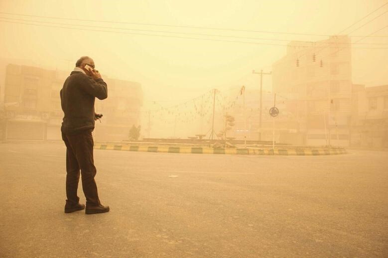گردوغبار شهر قزوین را فرا گرفت