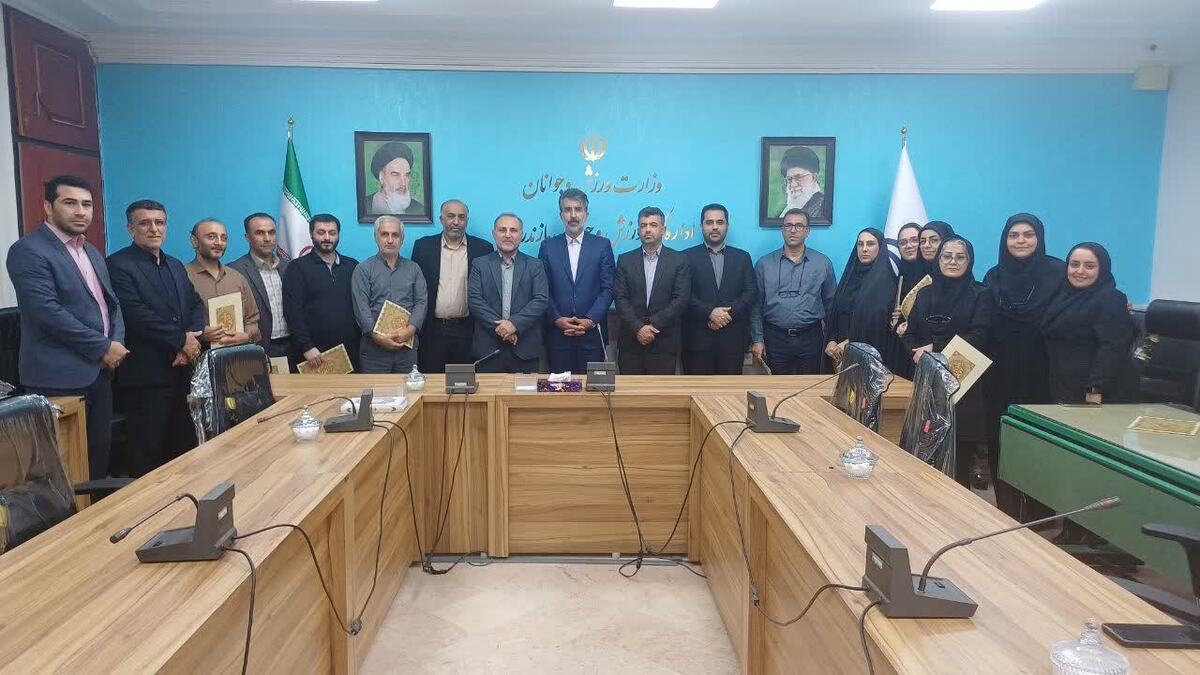 مراسم تجلیل از کارمندان نمونه اداره کل ورزش و جوانان مازندران برگزار شد