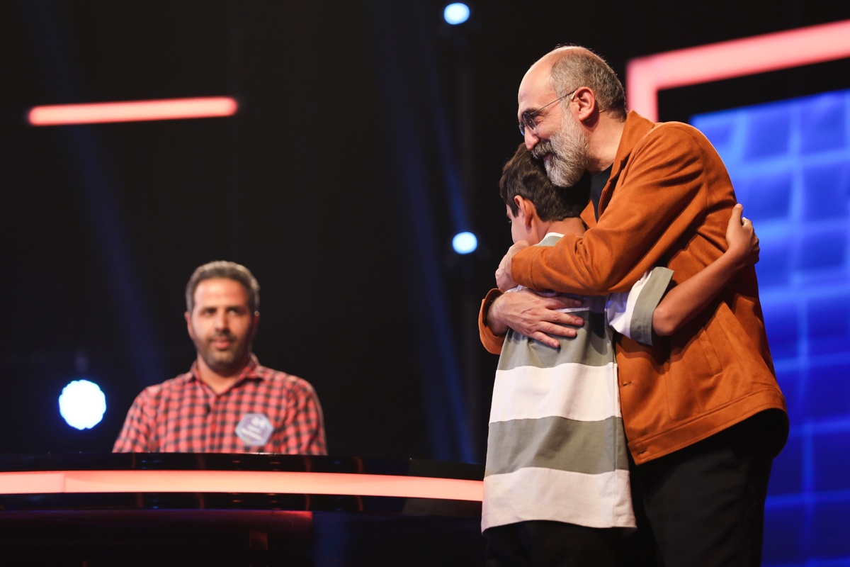 کنداکتور ثابت مسابقه تلویزیونی «۱۰۰» مشخص شد