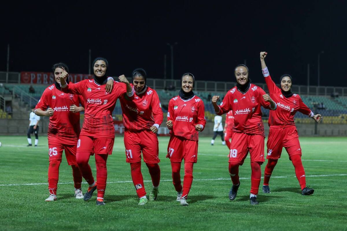 دختران پرسپولیس جور مردان را کشیدند/ اولین پیروزی آزمون