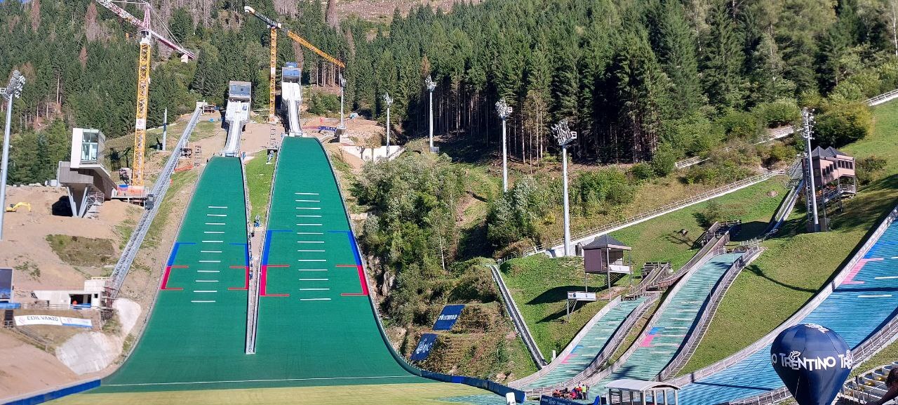 با حضور پیام نظر نماینده ایران؛ چهل و ششمین اجلاس سالانه اسکی انجمن ورزشی نویسان برگزار شد