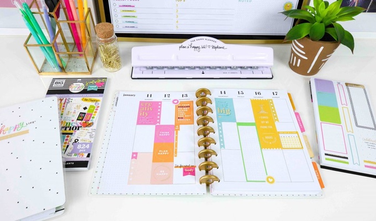 برنامه درسی کنونی علی‌رغم تمام خدمات با محدودیت‌های ذاتی همراه است