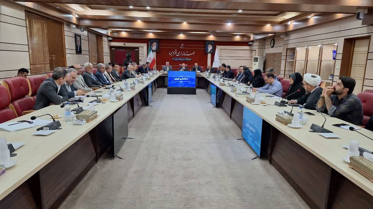 با تولیدات فاخر رادیویی و تلویزیونی می توانیم استان قزوین را معرفی کنیم 