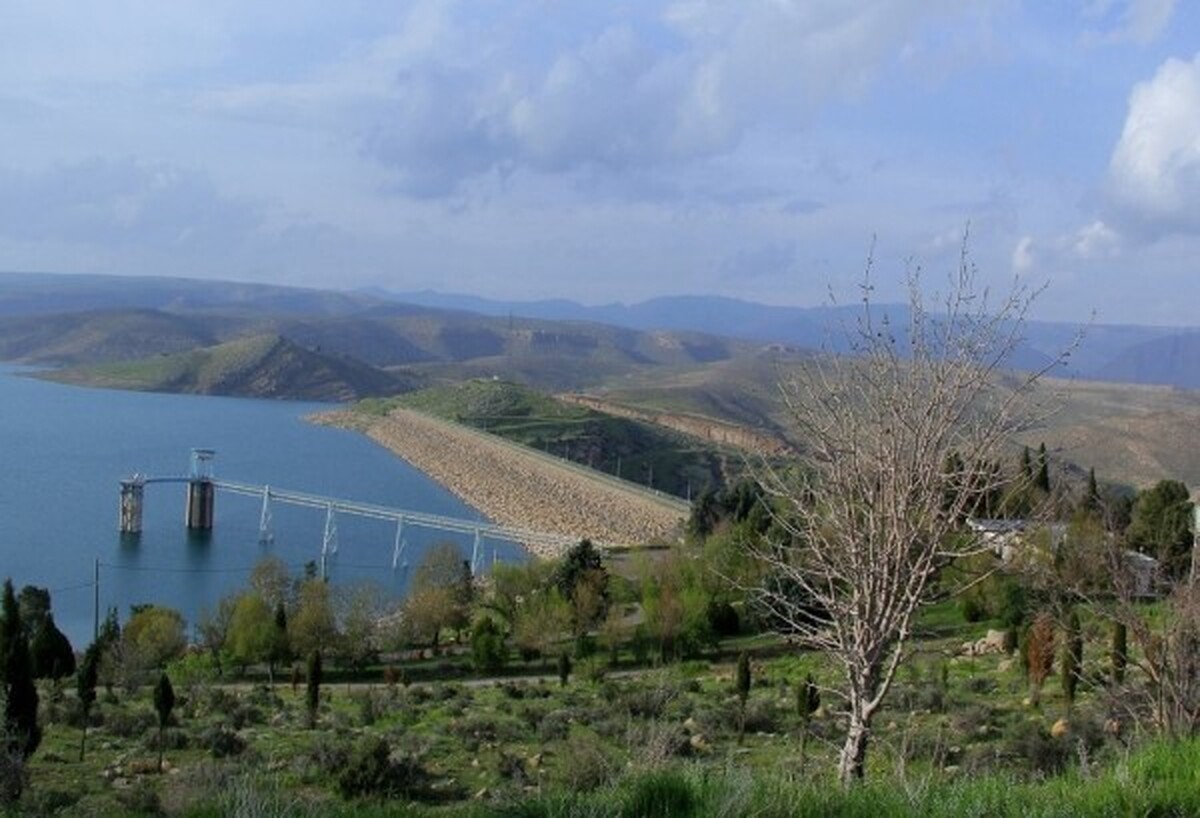 صدور سند بخشی از اراضی سد درودزن به نام آب منطقه‌ای فارس