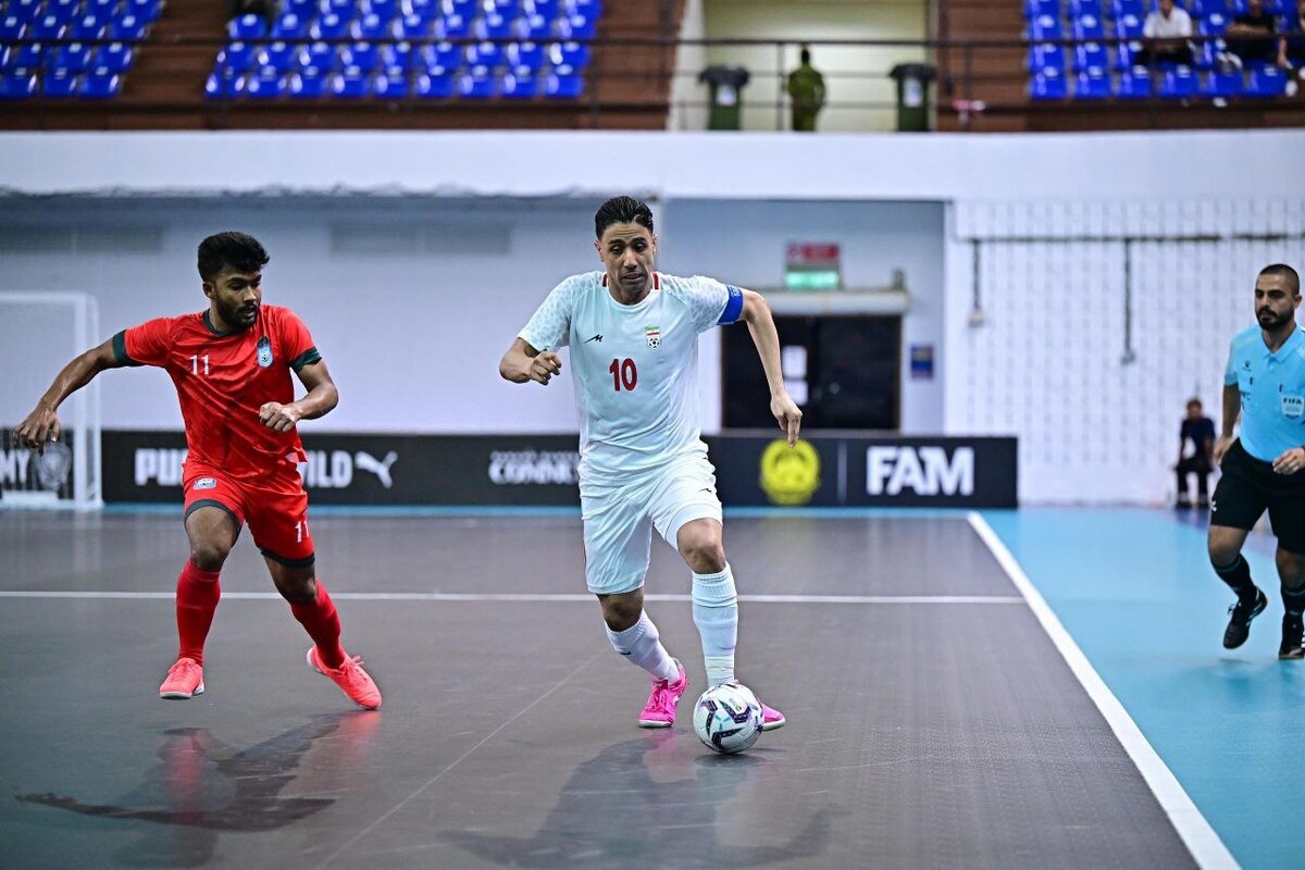 طیبی: امیدوارم نتایجی شایسته نام فوتسال ایران کسب کنیم