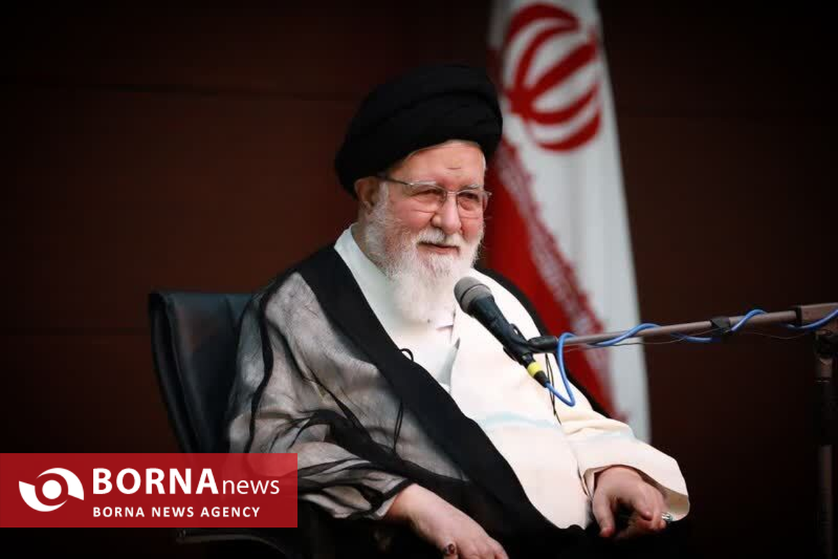 آیت ا...علم الهدی: طلبگی با هدف الهی، راه رسیدن به اثرگذاری واقعی در جامعه اسلامی است