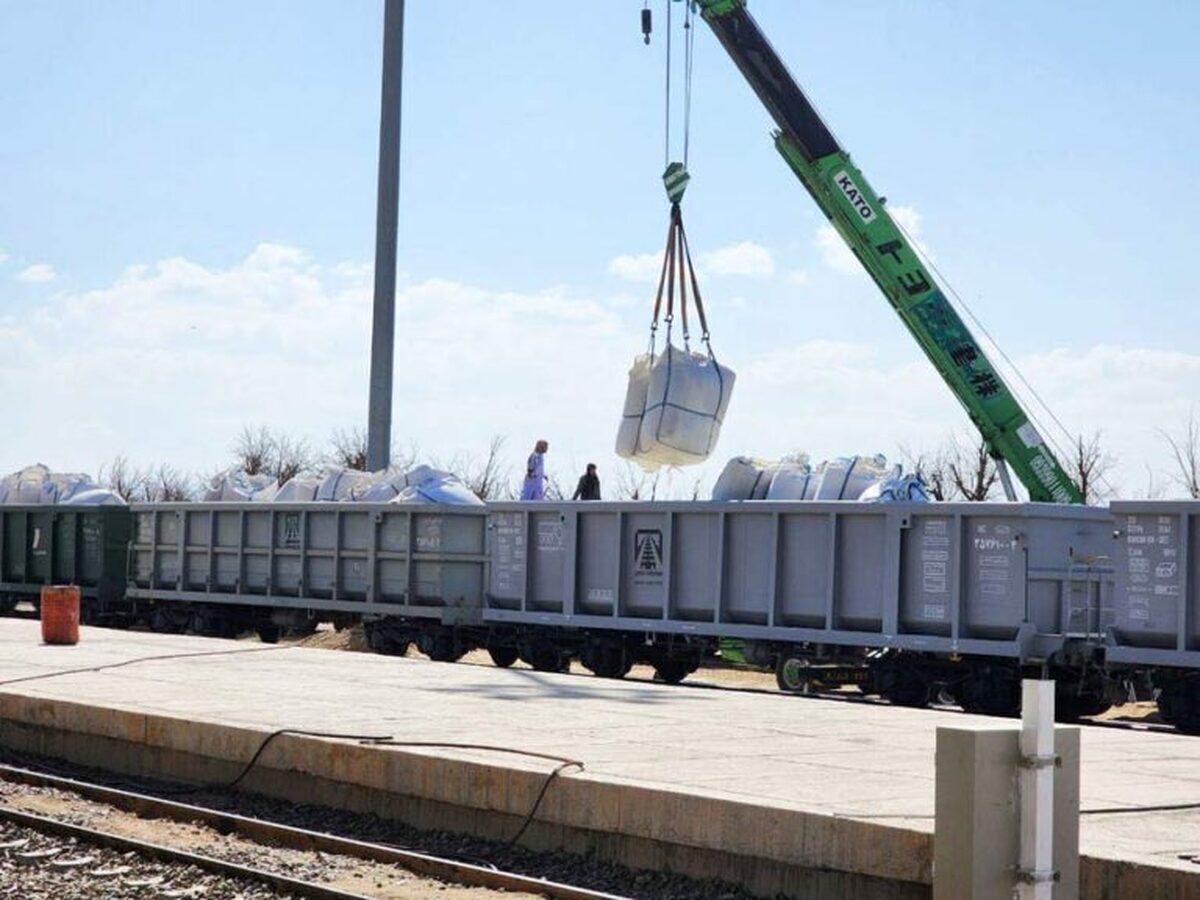 رکوردشکنی حمل بار در راه‌آهن شرق کشور