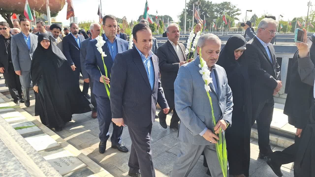 کاظمی: شهید رجایی دولتمردی نمونه، صادق و در تراز نظام اسلامی بود کاظمی: شهید رجایی دولتمردی نمونه، صادق و در تراز نظام اسلامی بود