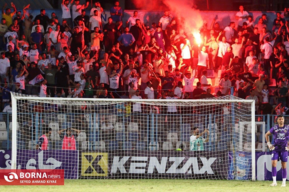 دیدار تیم‌های فوتبال ملوان  _ سپاهان