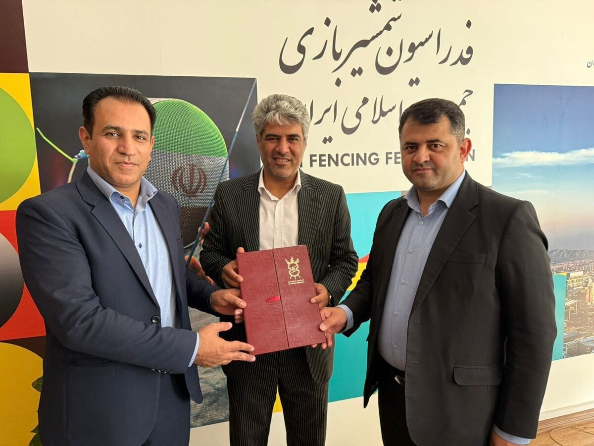 برگزاری دو رویداد ملی و بین‌المللی شمشیربازی به میزبانی ارومیه