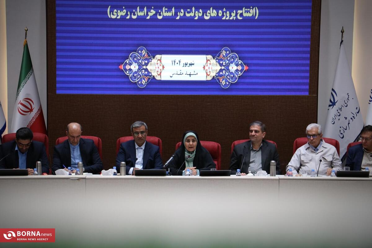 برنامه‌های نخستین روز سفر وزیر راه و شهرسازی در مشهد