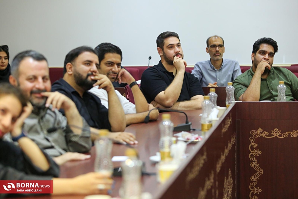 نشست وزیر ورزش و جوانان با پرسنل خبرگزاری برنا