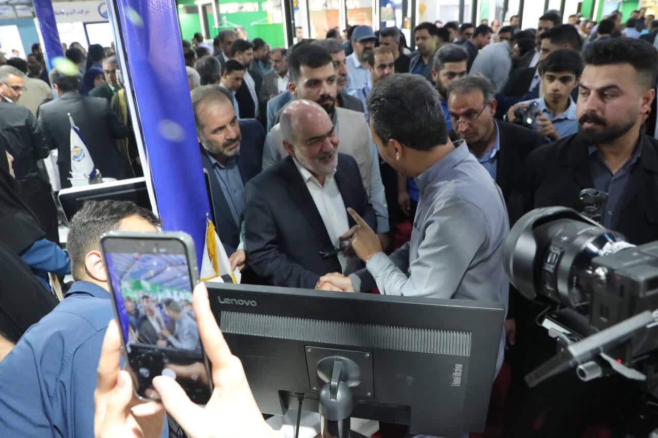 نمایشگاه دستاوردهای دولت در خوزستان آغاز به‌کار کرد