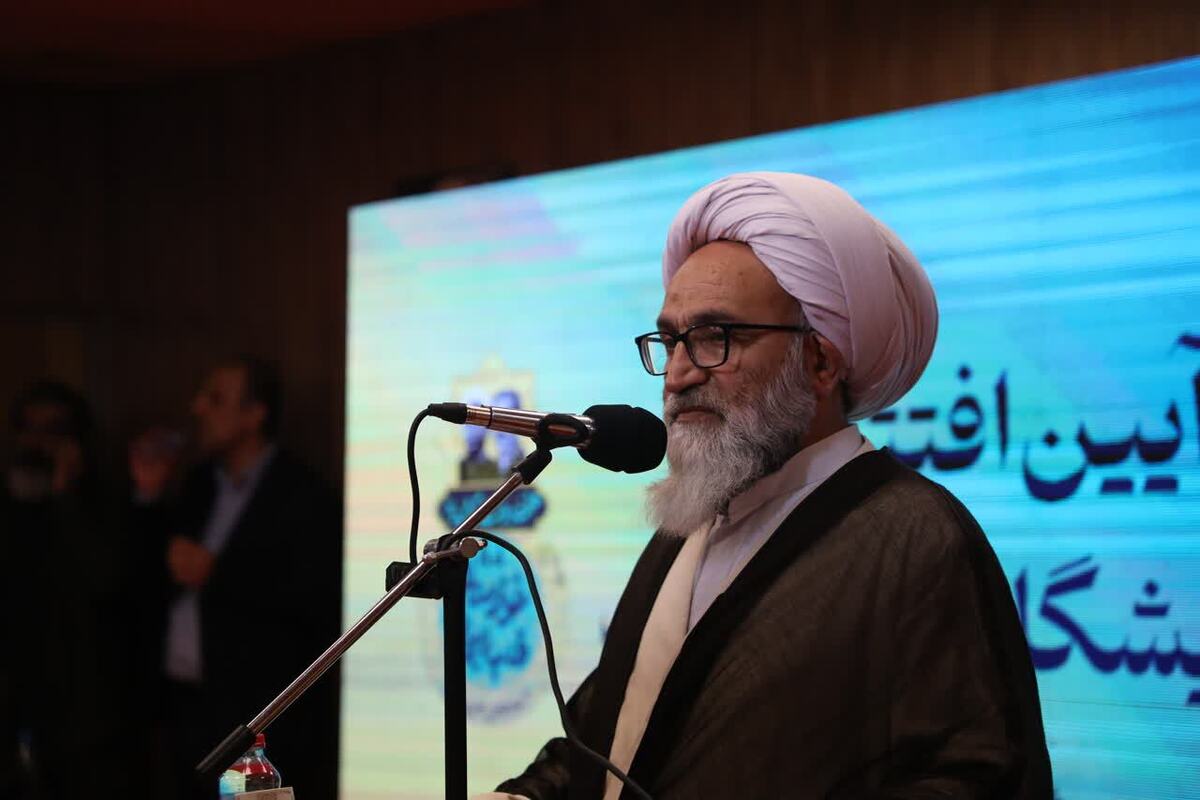 عضو مجلس خبرگان رهبری: سخن استاندار حرف دل همه خوزستانی‌هاست / حمایت از دولت و رییس‌جمهور پُرتلاش وظیفه شرعی و انقلابی همگان است