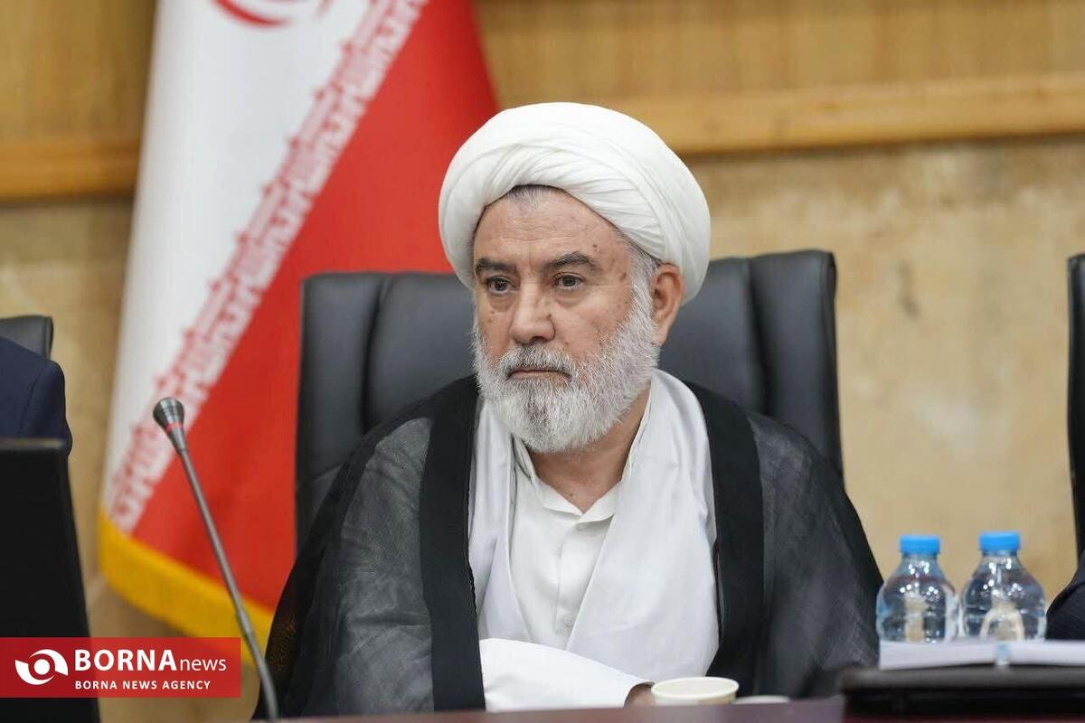 مدیران کرمانشاه با همه توان در خدمت به مردم باشند