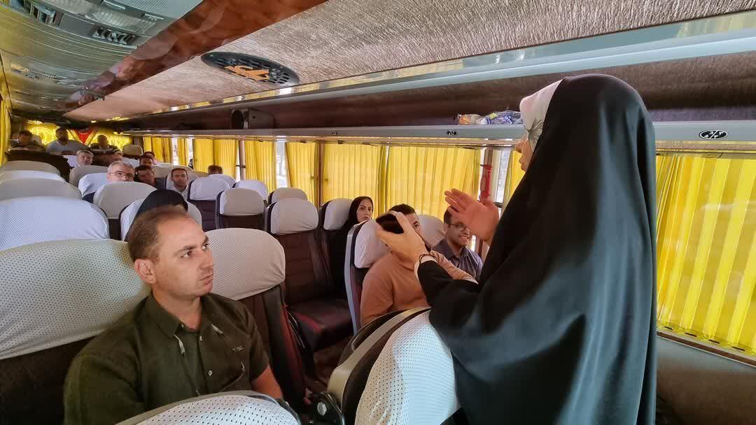 دهیاران استان قزوین به چهارمحال و بختیاری سفر کردند دهیاران استان قزوین به چهارمحال و بختیاری سفر کردند