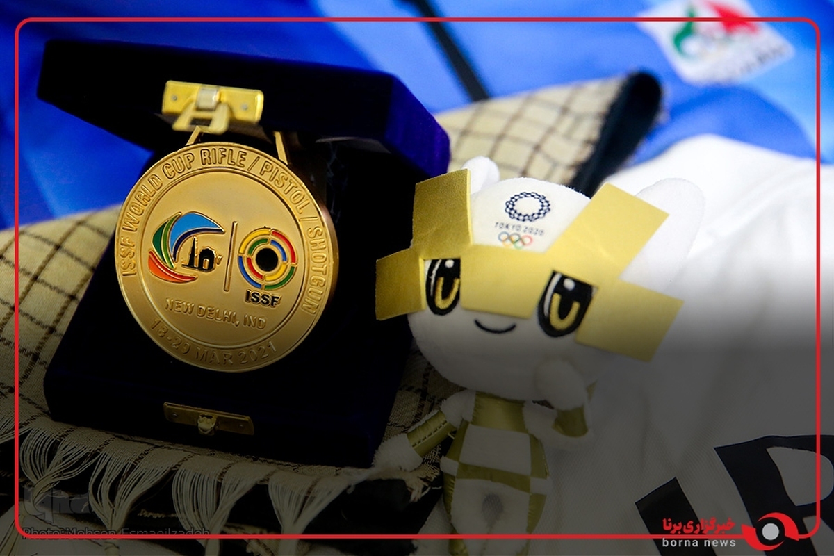 اهدای مدال ها و نشان جواد فروغی به موزه کمیته ملی المپیک