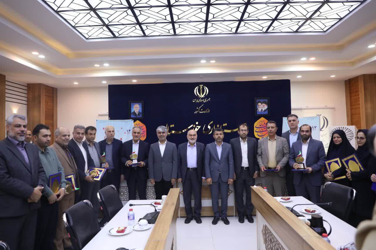 استاندار خوزستان: مطالعه های طرح انتقال آب اعلاء مربوط به ۶ سال پیش و فاقد اعتبار است / برنامه‌ریزی برای حذف مدارس سنگی و کانکسی در استان 