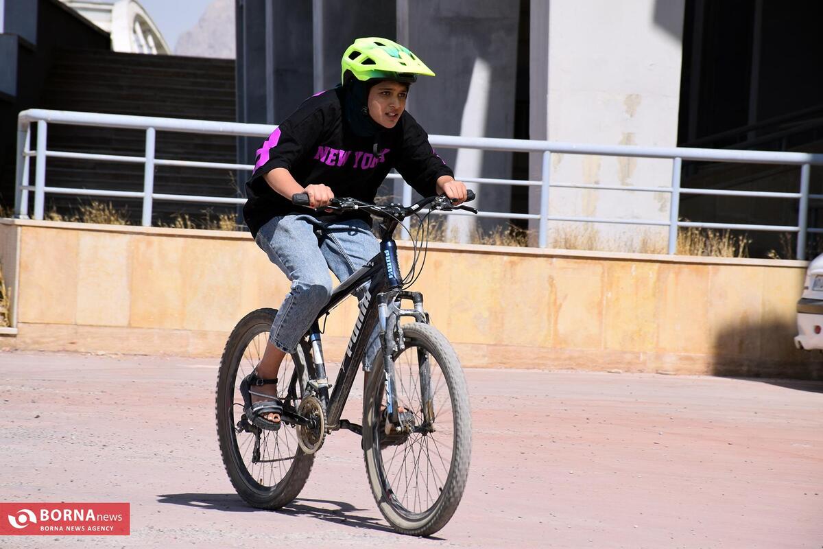 مسابقات انتخابی تیم نونهالان دوچرخه سواری کرمانشاه