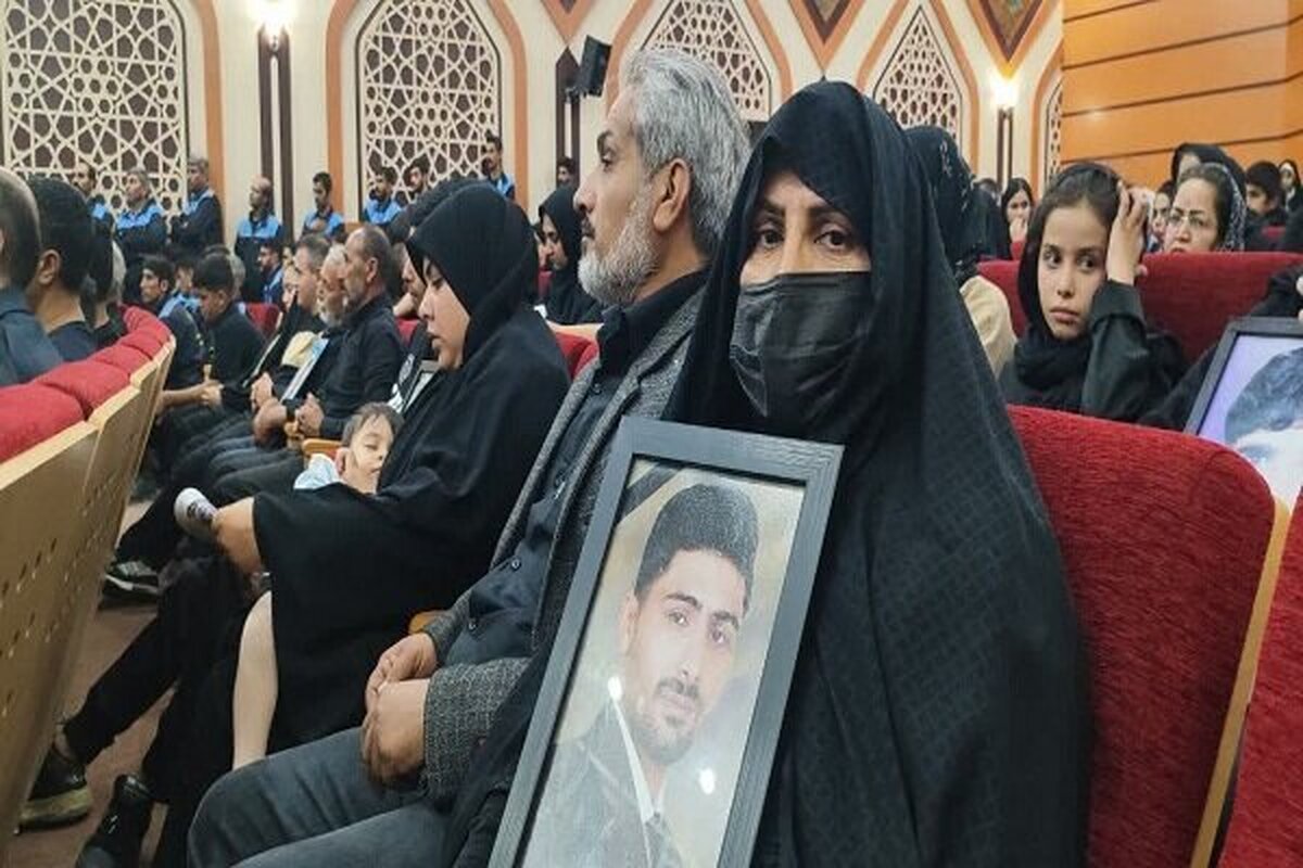 سوگ ناتمام ۵۳ خانواده داغدار معدن طبس؛ روایتی از بغض مانده بر گلو