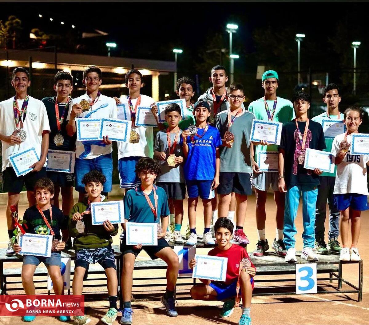 نورالله‌زاده، تنیسور جوان البرزی به مقام سوم کشور دست یافت